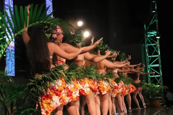 Danse tahitienne